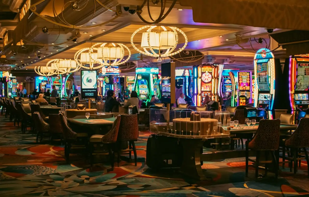 Igralni avtomati v casino hotelu